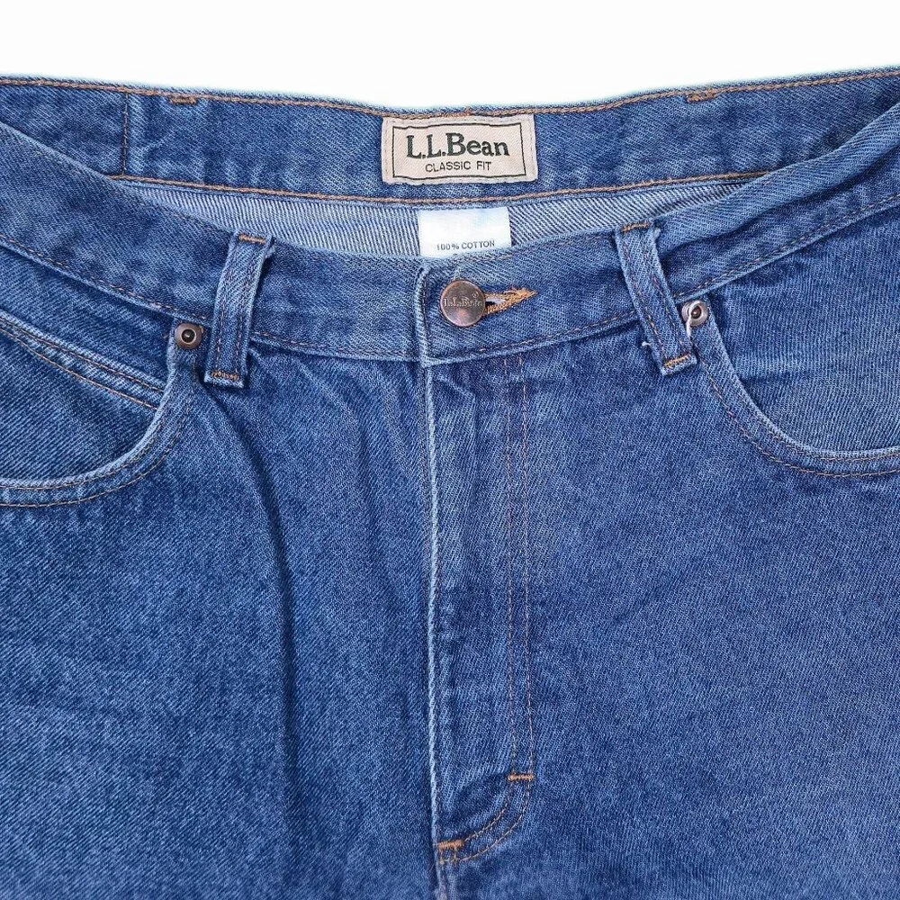 L.L. Bean Double L® Men's Jeans - Classic Fit - Medium Blue W34‎